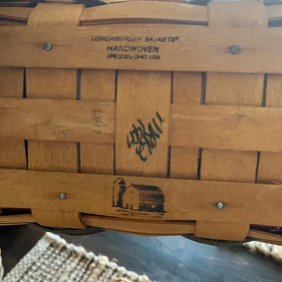 Longaberger Brown Basket Set with Burgundy Liners - Picture 5 of 7